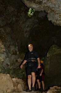 Hiking Down into the Caves, Rio secreto, the Amazing Secret River